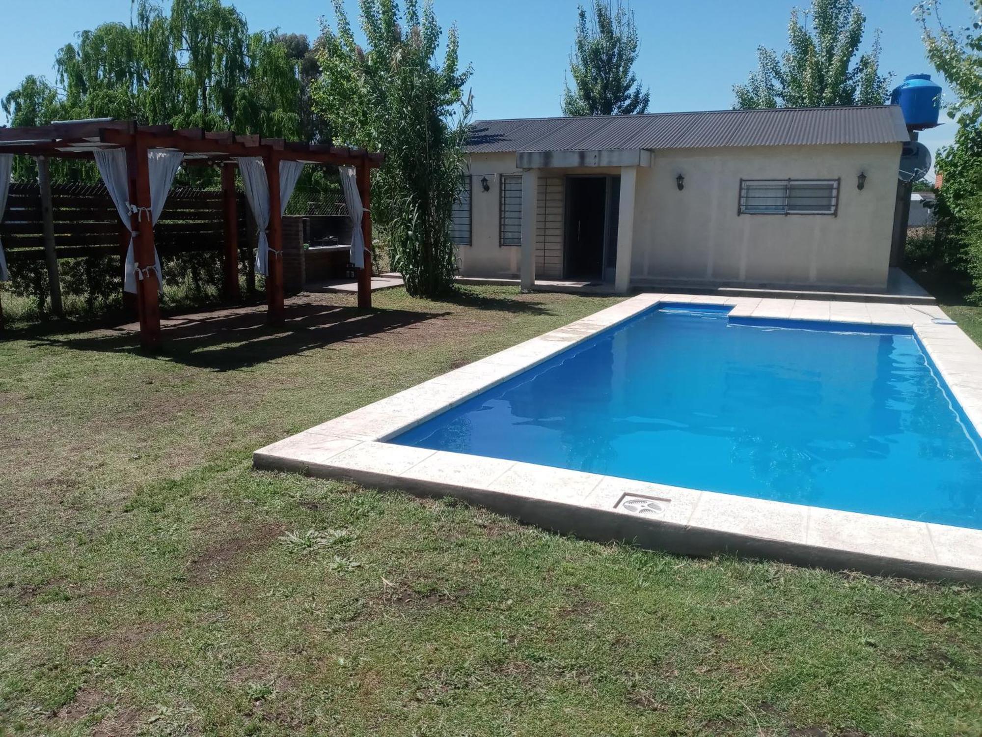 Cabana La Sonada Junin  Bilik gambar